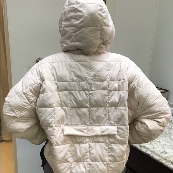 Shorty Pullover Hooded Puffer Jacket - Picture 2 of 7